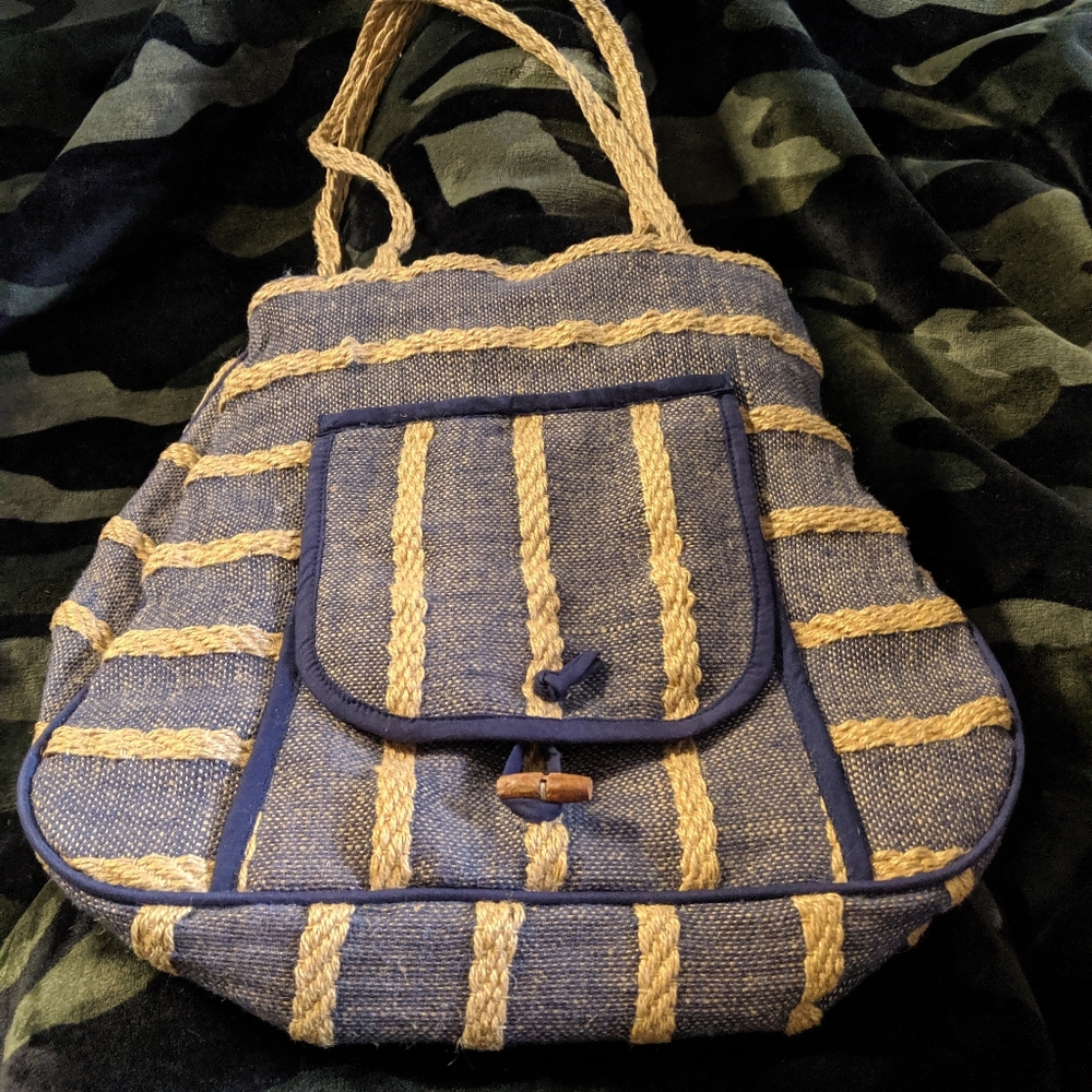 5/$20 Burlap sack. Perfect farmers market bag